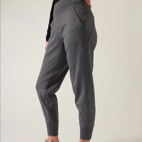 Athleta Venice Jogger - Picture 1 of 8